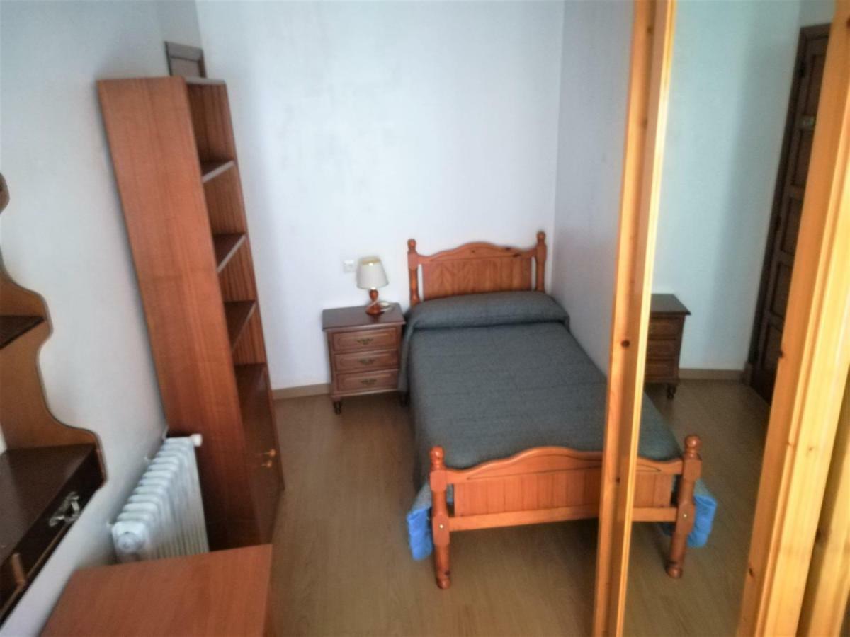 Pension Residencia Universitaria Rey Apartman Santiago de Compostela Kültér fotó